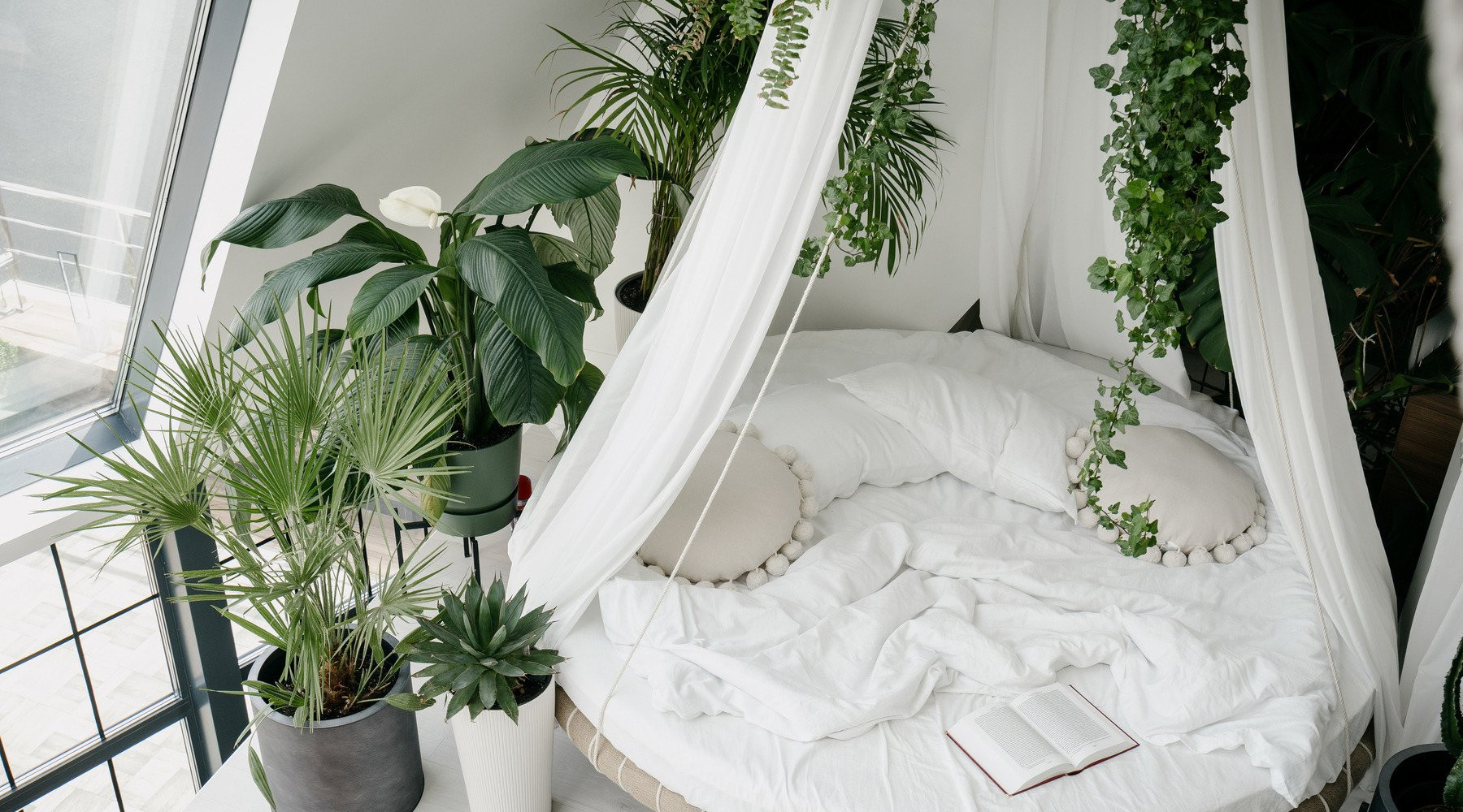 Mega Schlafzimmer-Makeover: Im Handumdrehen Zur &quot;Urban Jungle with regard to Urban Jungle Schlafzimmer