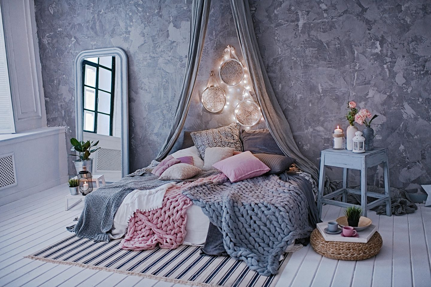 Schlafzimmer Gemütlicher Machen: 15 Tricks | Brigitte.de for Schöne Schlafzimmer Ideen