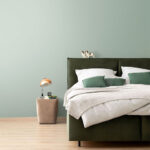 Trendfarbe Grün: Wandfarben, Wohnideen & Mehr – [Living At Home] For Grüne Wandfarbe Schlafzimmer