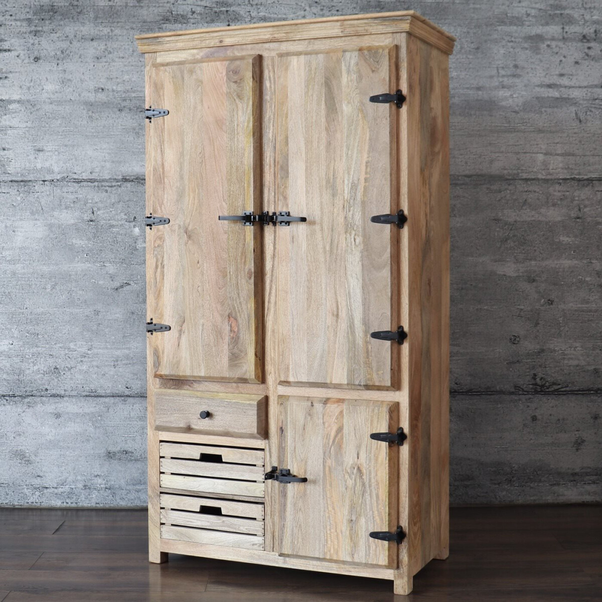 Kleiderschrank Vintage Holz Stone Garderobenschrank | Baario® inside Schlafzimmer Schrank Vintage